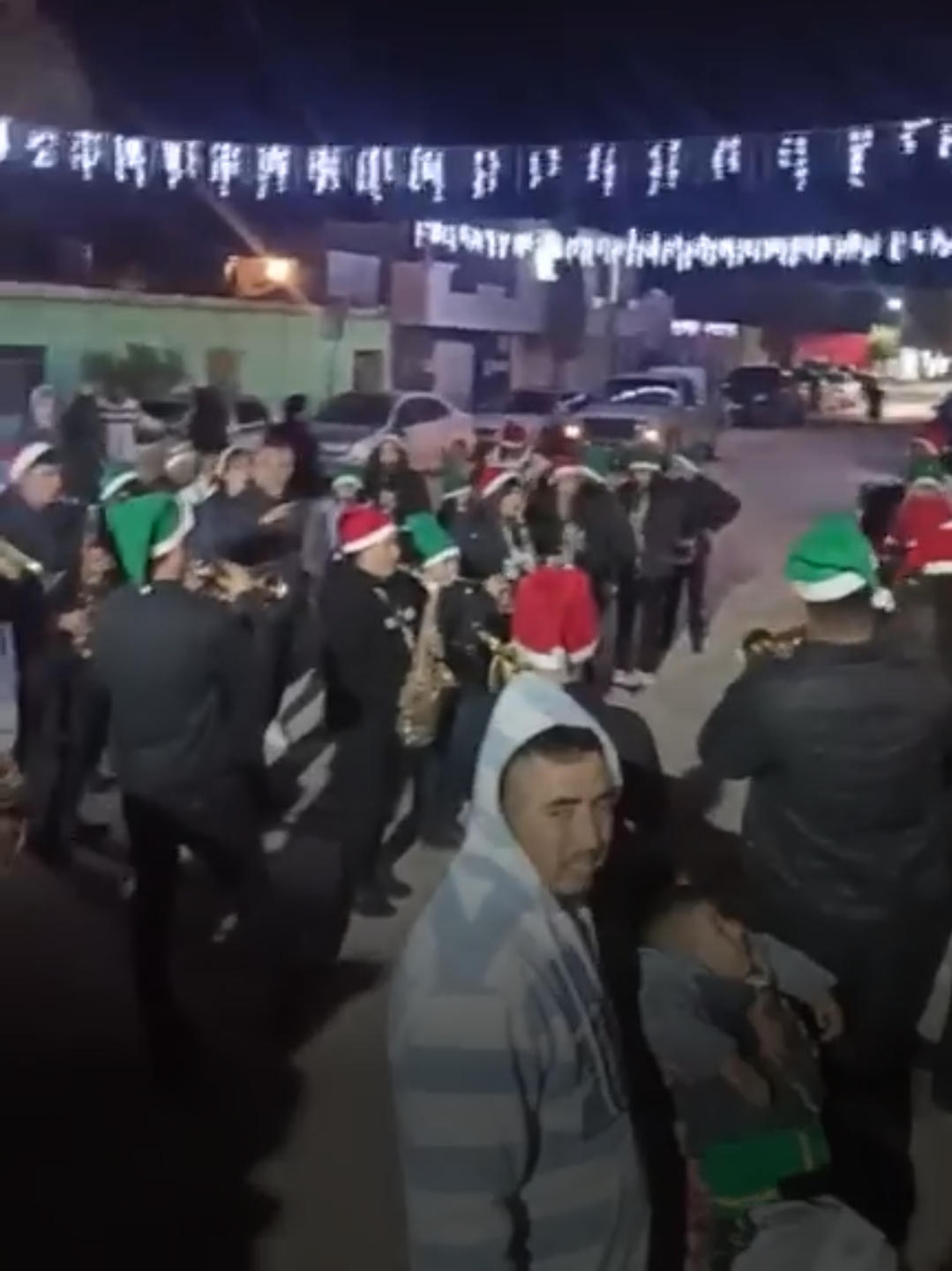 Realizan cuarto encendido navideño en Chupaderos 