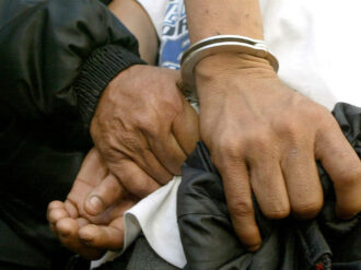 Identifican a grupo que secuestra migrantes