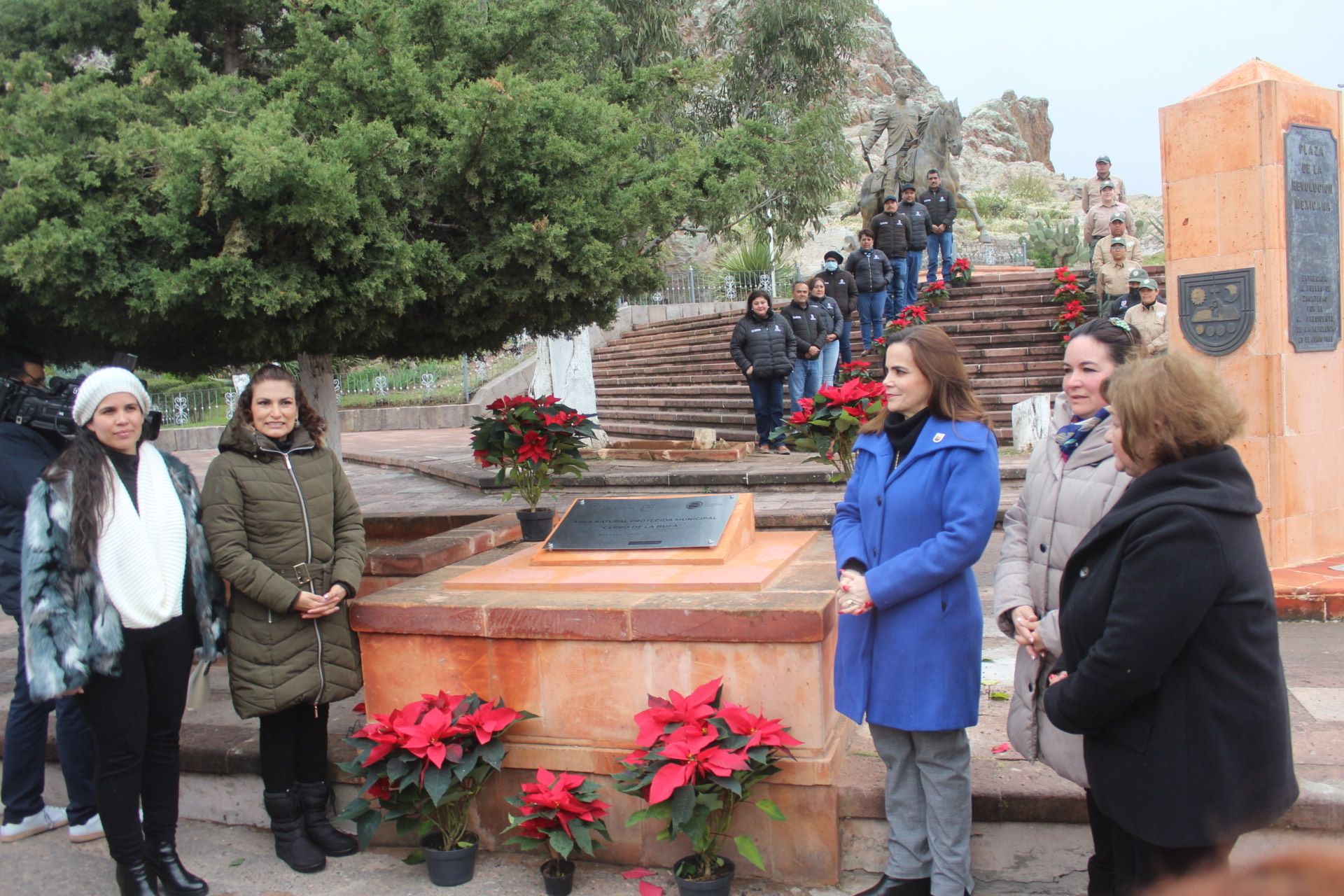 Develan placa conmemorativa en el Cerro de La Bufa 