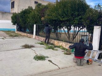 Sigue el mantenimiento a las plazas y áreas verdes de Sombrerete