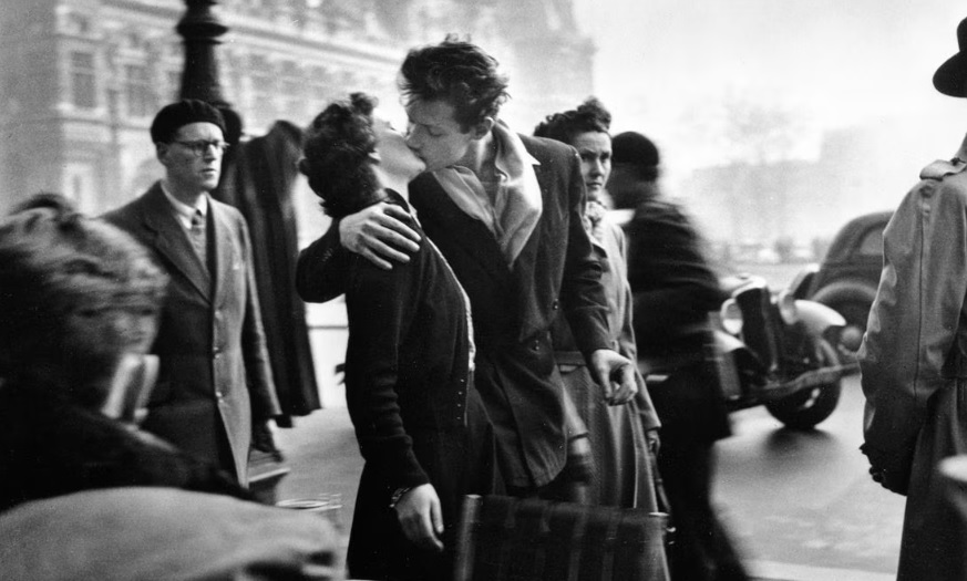 Muere la protagonista de la fotografía El beso de Robert Doisneau