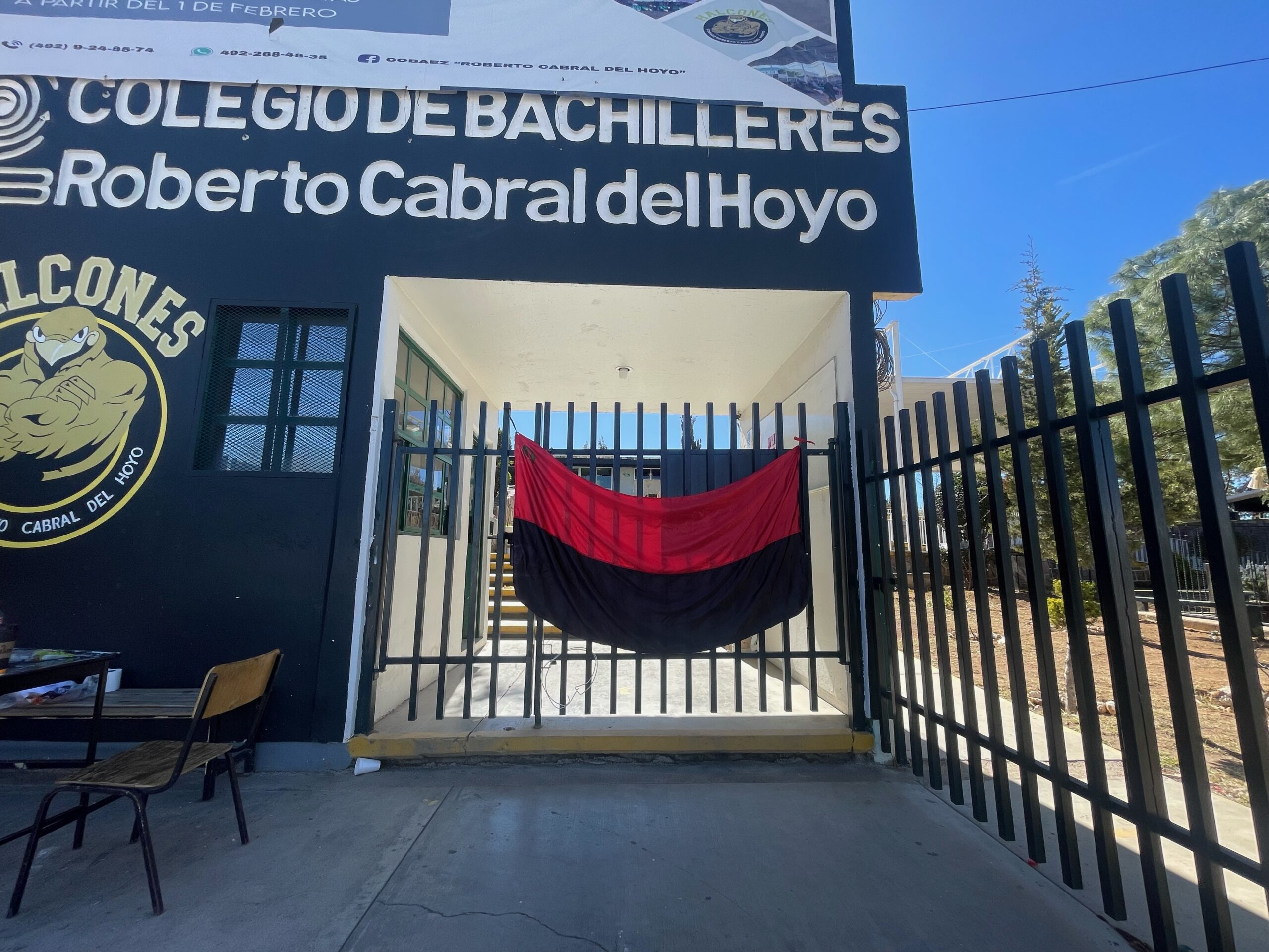 Suspenden actividades los Cobaez; les adeudan 45 días de aguinaldo 