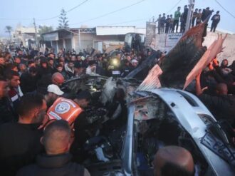 Muertos palestinos en Gaza superan los 25 mil sin final a la vista para la guerra de Israel y Hamas