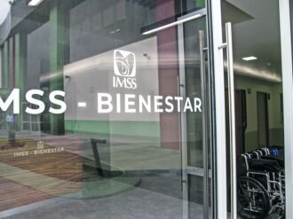 IMSS Bienestar abre registro para personas sin seguridad social en 23 estados; esto necesitas para la credencial