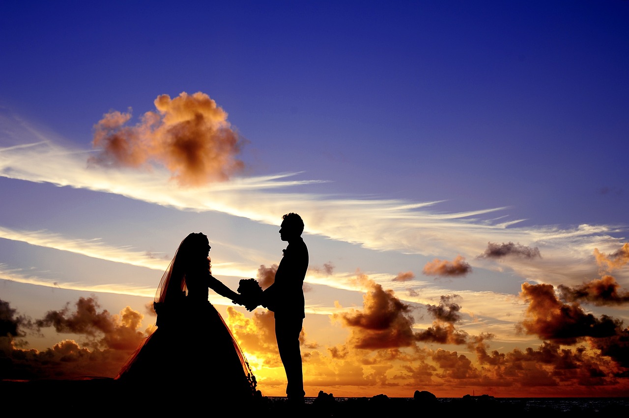 Anuncian matrimonios colectivos para el 16 de febrero