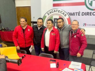 Se registran aspirantes a diputados locales y presidentes municipales del PRI
