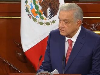 Reformas constitucionales de AMLO: Estas son las 20 iniciativas que envió al Congreso