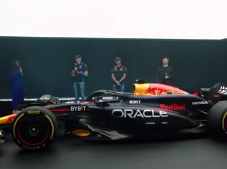 Red Bull reveló el RB20 con el que Checo Pérez y Max Verstappen correrán en el 2024 en la F1