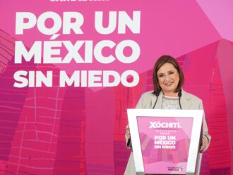 Advierte Xóchitl Gálvez que la democracia está en riesgo