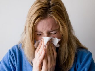 ¿Qué es la gripe solar, padecimiento que afecta durante la temporada de calor?
