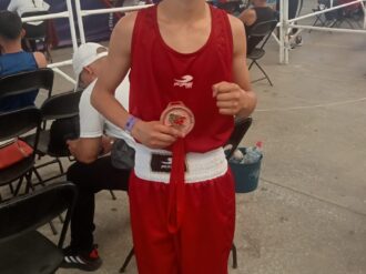 Festival Olímpico de Boxeo: Bronce pare Josué