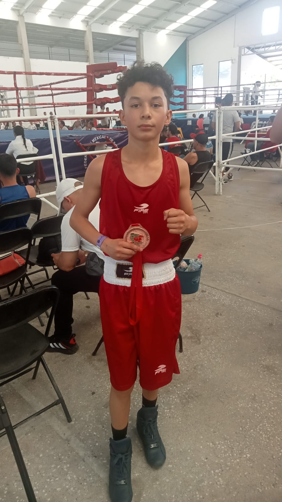 Festival Olímpico de Boxeo: Bronce pare Josué