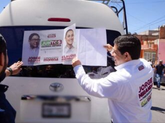 Reciben a Jorge Miranda los vecinos de la Felipe Ángeles