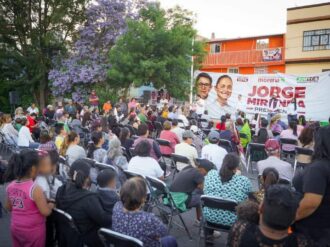 Respaldan líderes del Polígono 11 a Jorge Miranda