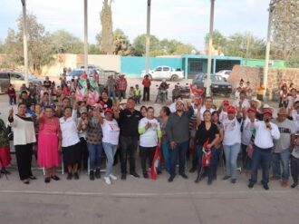 Se compromete Pier Michel con la gente de las comunidades