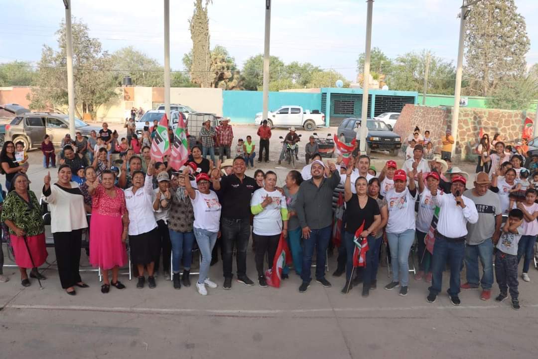 Se compromete Pier Michel con la gente de las comunidades
