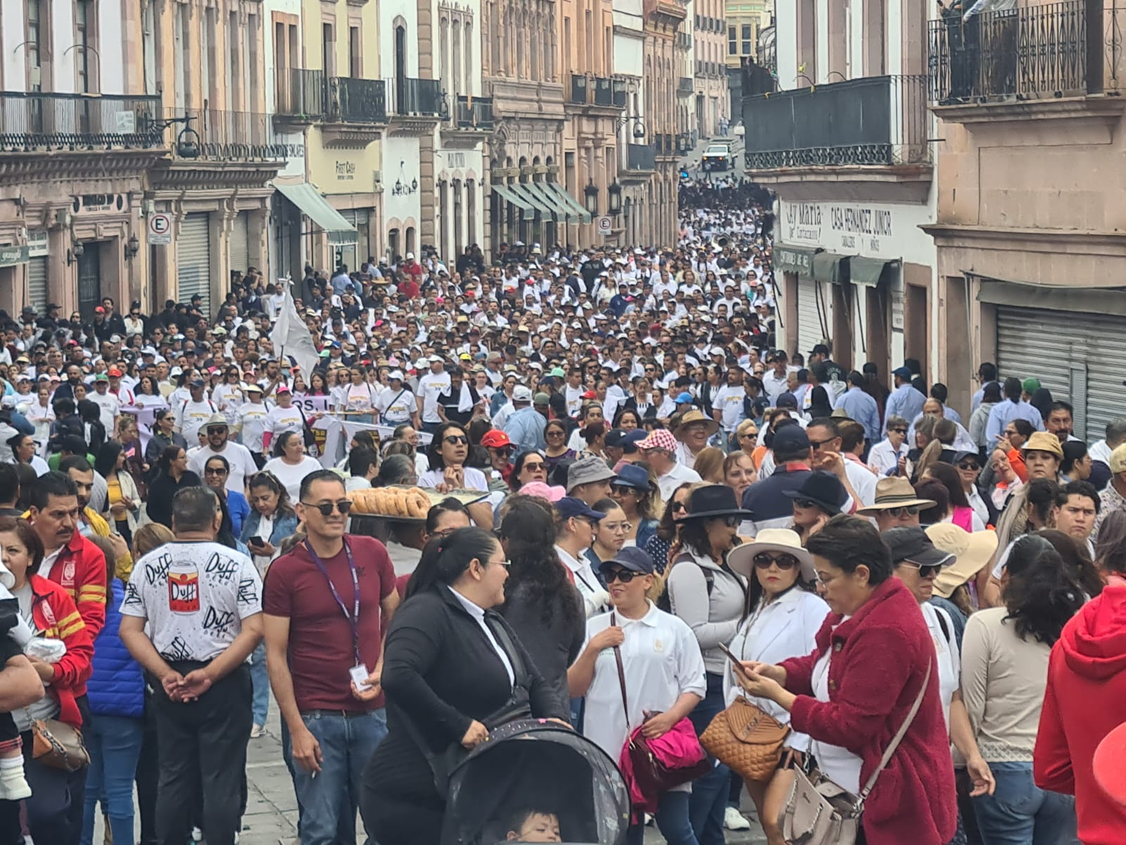 Exigen dignificación del trabajo en Zacatecas