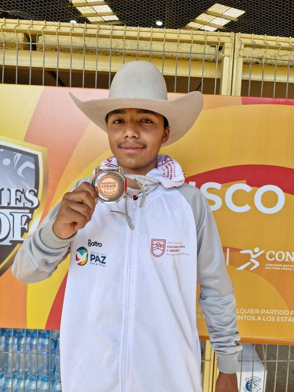 Clasifica Longoria a la final de Rodeo