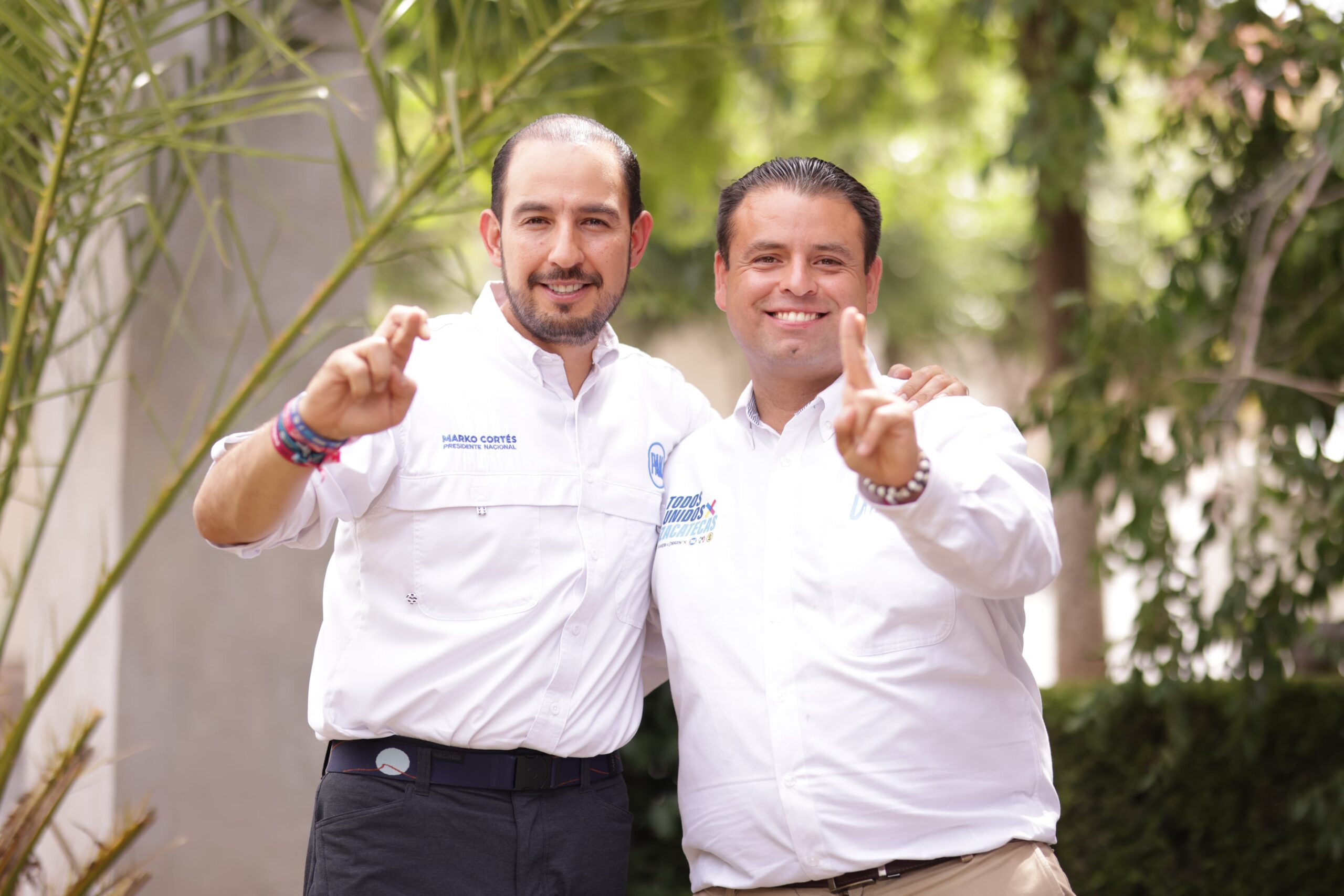 Respalda Marko Cortés a Miguel Varela