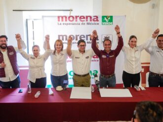 Refrendan unidad en Morena