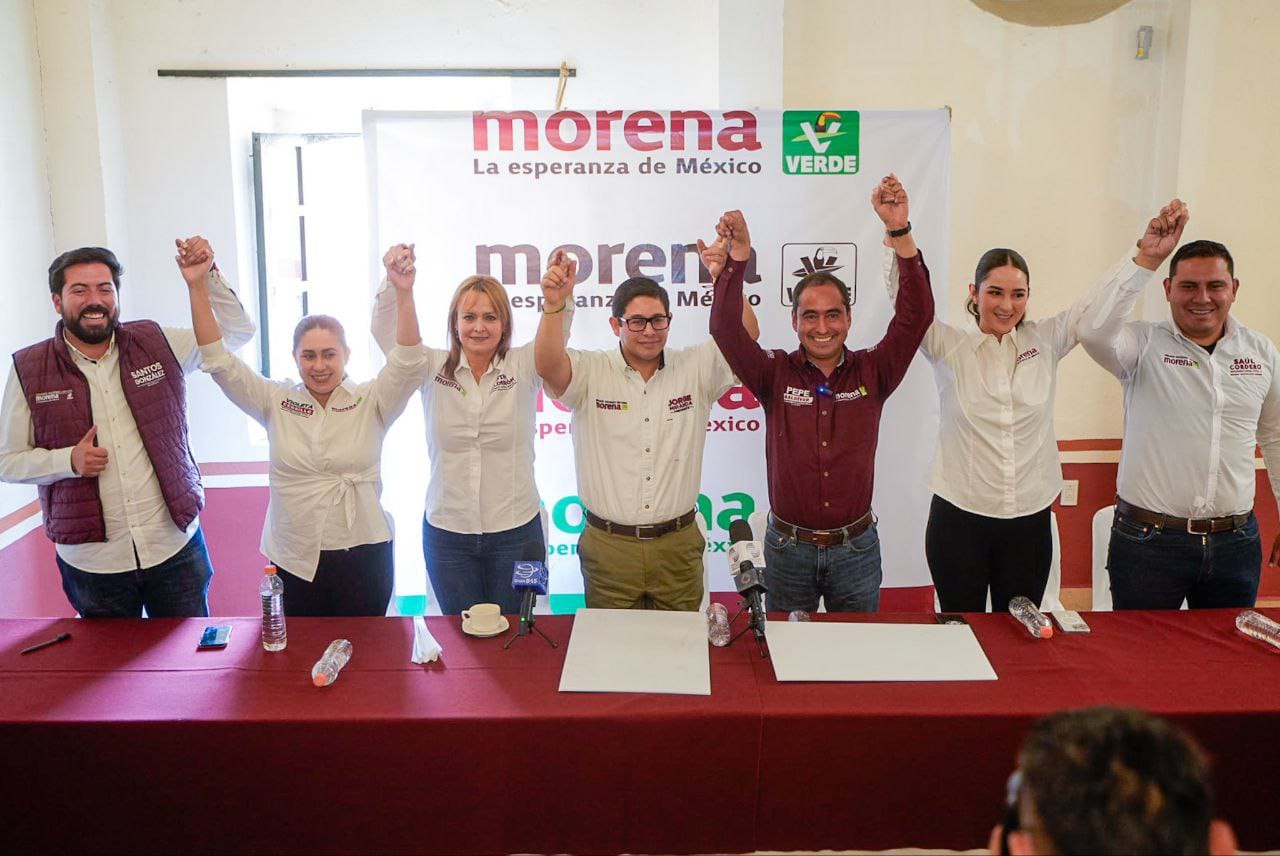 Refrendan unidad en Morena