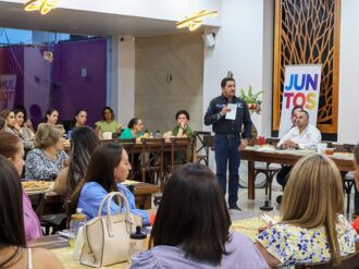 Se reúne Javo Torres con mujeres líderes de Fresnillo para abordar propuestas