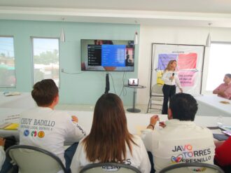 Reconoce Chuy Badillo a migrantes por su aporte a la sociedad fresnillense