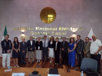 Concluyen cómputos; entregan constancias de mayoría a Vero Díaz y Saúl Monreal