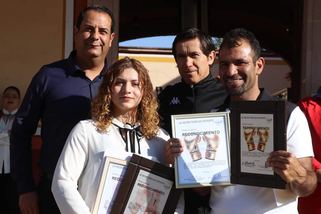 Reconoce Sombrerete a Nahomy Esparza, subcampeona nacional de boxeo