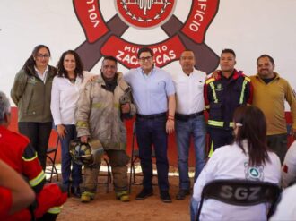 Equipan a PC y bomberos de la capital