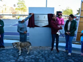 Entregan mejorado el parque recreativo del Fraccionamiento Conquistadores