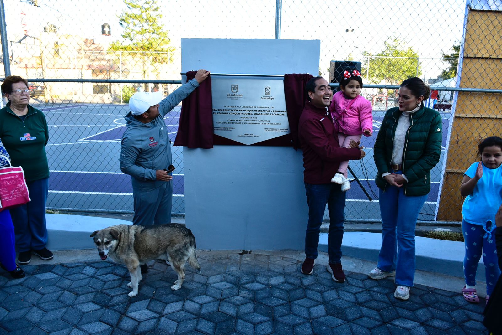 Entregan mejorado el parque recreativo del Fraccionamiento Conquistadores
