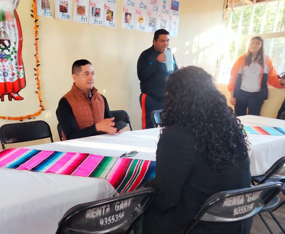Trabajan en Nieves para dignificar espacios educativos