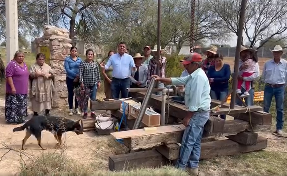 Reponen bomba de agua potable en Las Norias