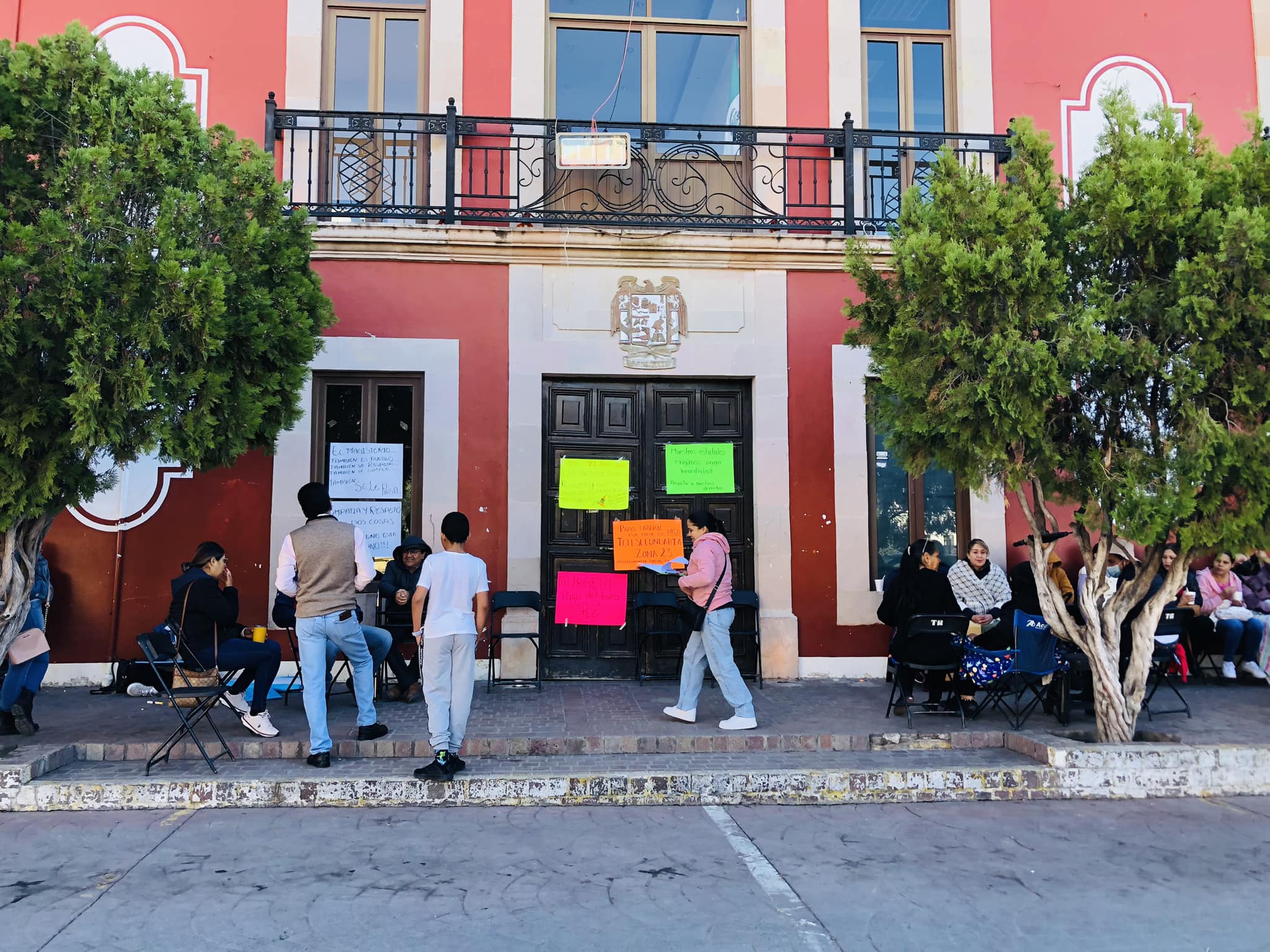 Toman profes, la presidencia de Sain Alto