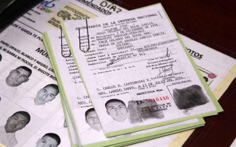 Amplían fecha para liberar cartillas del SMN