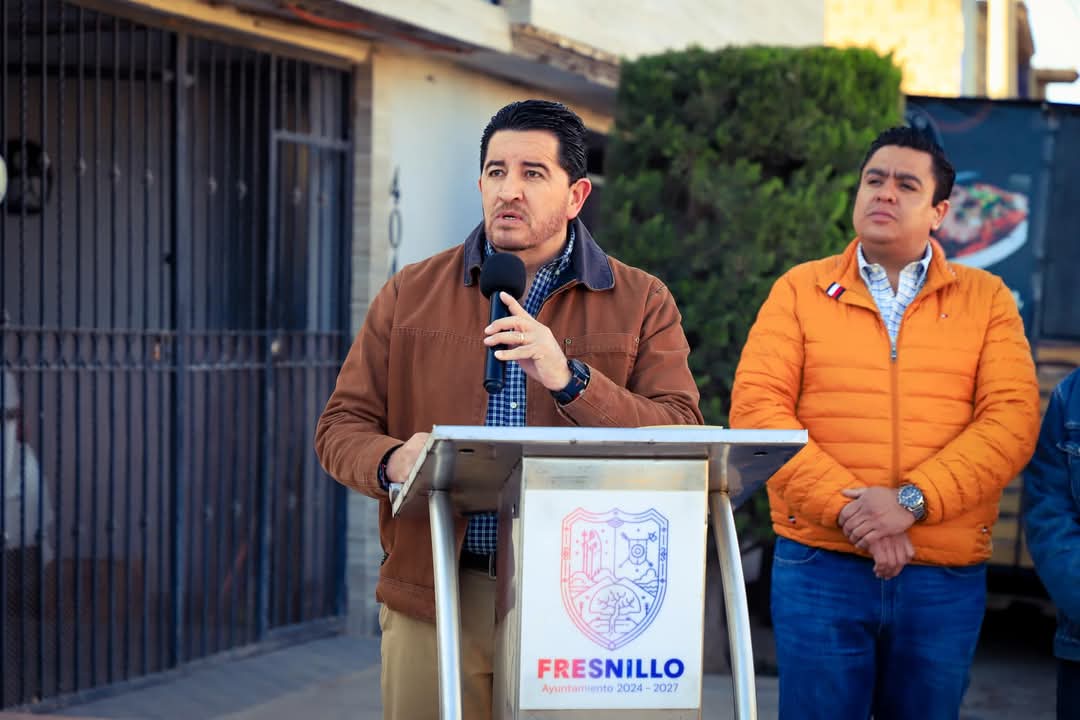 Inicia pavimentación en la colonia Lienzo Charro de Fresnillo