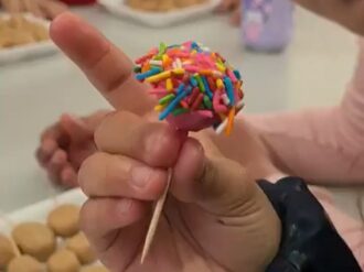 Impulsan talleres en centros sociales del DIF capital