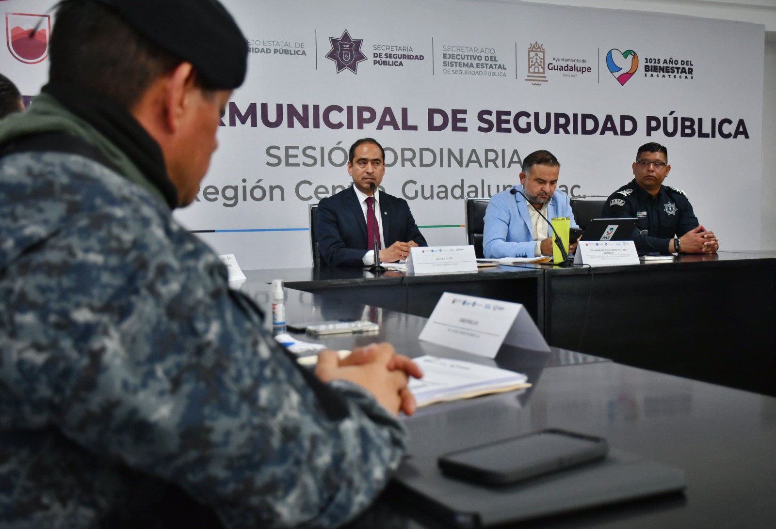 Establecen planes y estrategias para el reclutamiento de policías