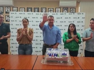 Llevan a cabo la rifa por pago puntal del predial en Jalpa