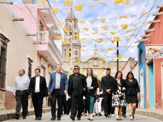 Recibe Monte Escobedo con júbilo al obispo Sigifredo Noriega