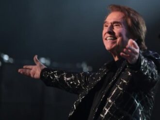 Volverá Raphael a los escenarios