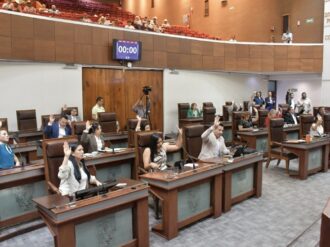 Llaman a diputados federales a mesa de trabajo con campesinos