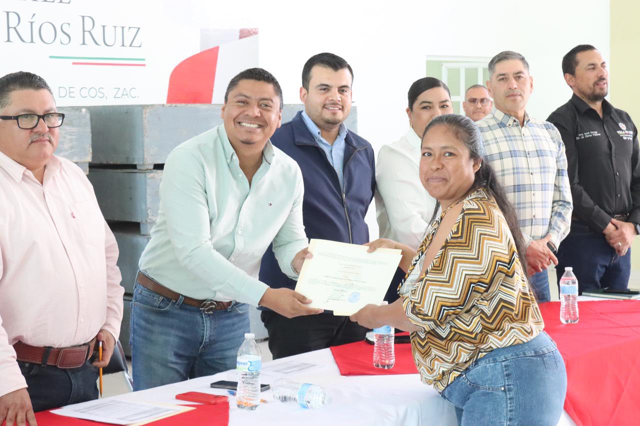Instalan Concejo Municipal de Obra de Villa de Cos
