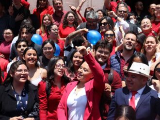 Presentan sus propuestas Jenny González y Ángel Román