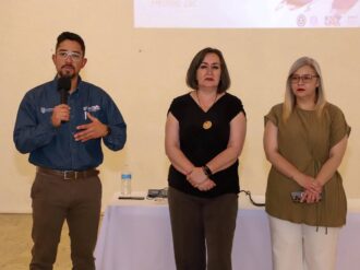 Capacitan a prestadores de servicios fresnillenses