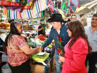 Festejan a madres comerciantes de Jerez