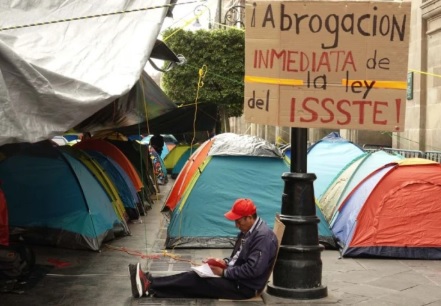 Rechaza la CNTE aumento salarial