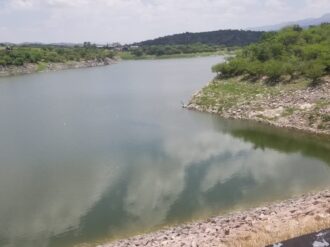 Sin lluvia, se secan las presas
