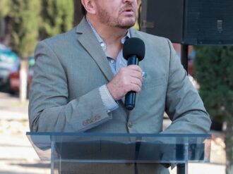 Anuncia Javier Torres aumento salarial para trabajadores municipales 